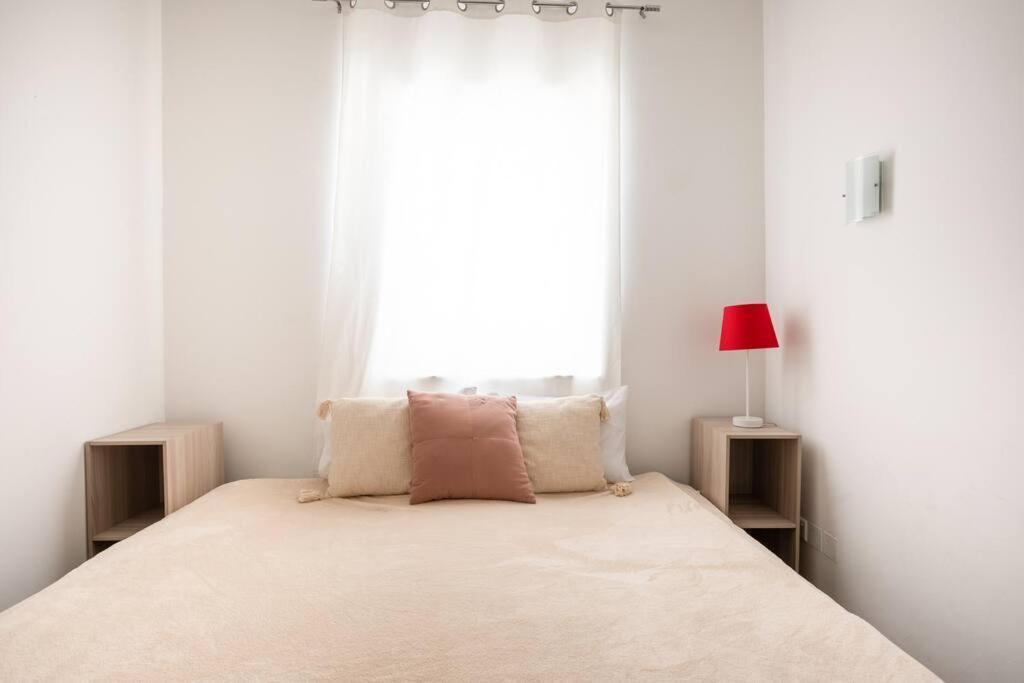 Exquisite 2-bedroom Seafront In Spinola Bay Appartement